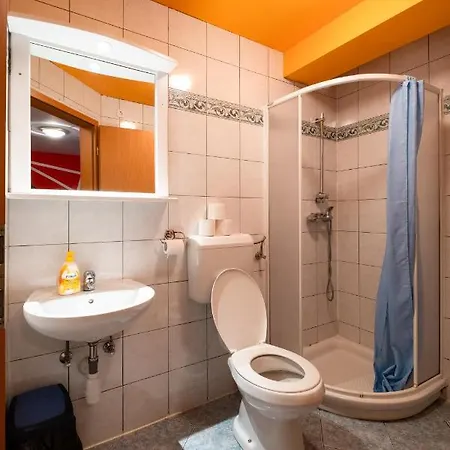 Bled Hostel Хостел *