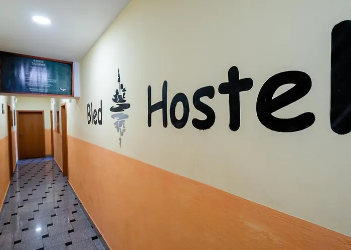 Bled Hostel Хостел *